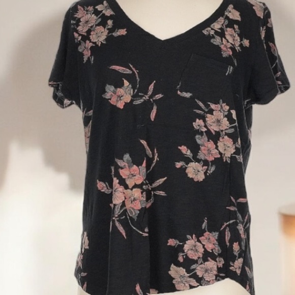 Torrid Floral Black Women's Top | SIZE 00 (M/L -10) - Picture 6 of 6
